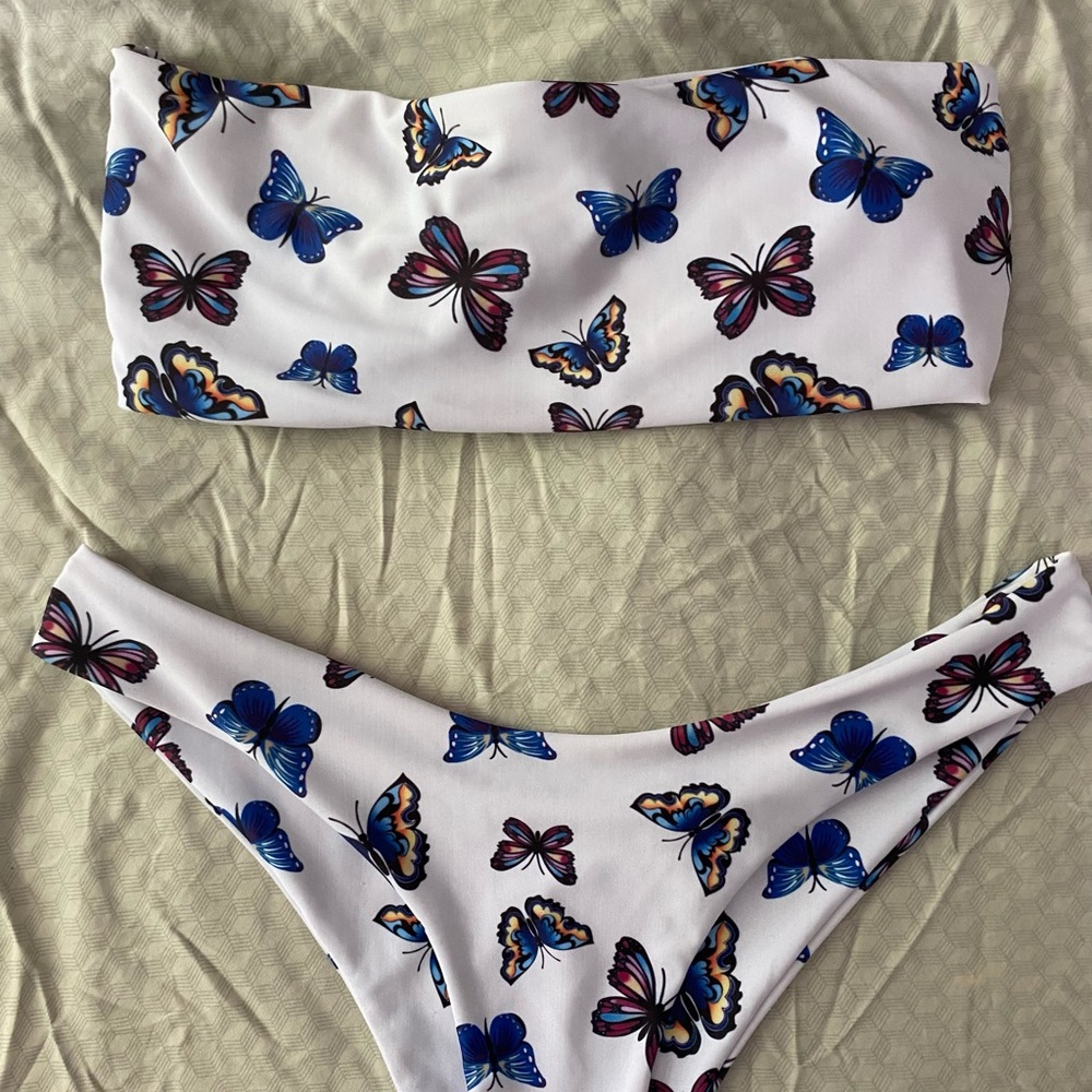 Butterfly bathing suit set